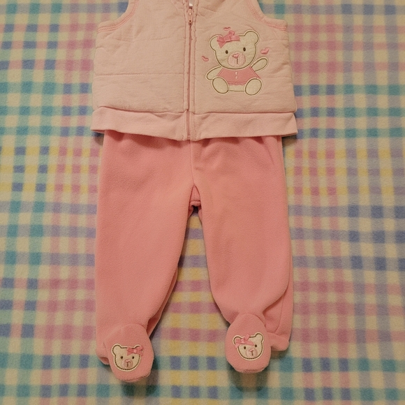 BABY WORKS ♡ Pink 'n White Baby Girl Teddy Bear 2pc Vest|Footie Pant Outfit 0-3M - Picture 6 of 16